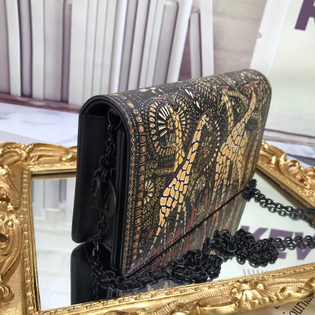Lady Cowhide counters quality item : 046Y063B0700I0423