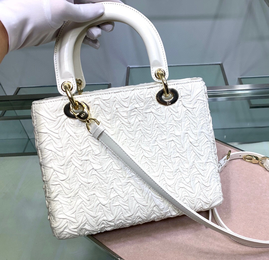 Lady counters quality item : 046Y063B0980I0721