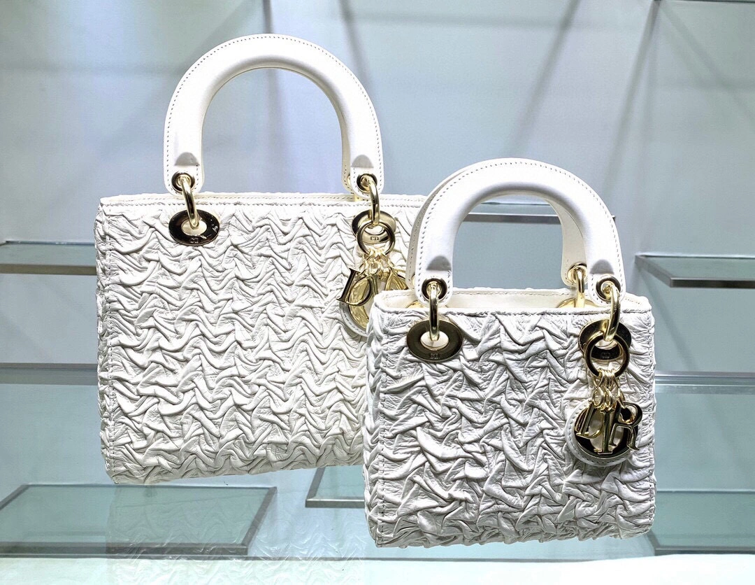 Lady counters quality item : 046Y063B0980I0721