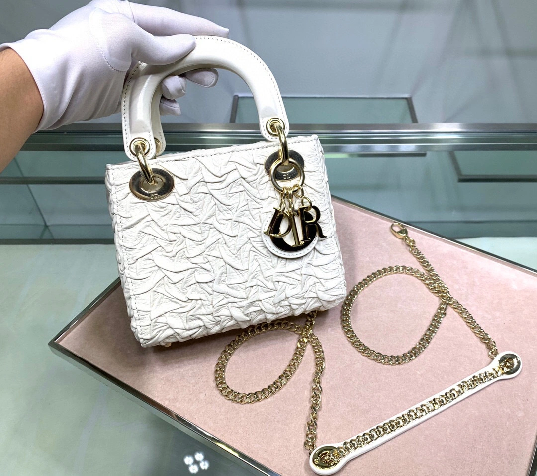 Lady counters quality item : 046Y063B0980I0721