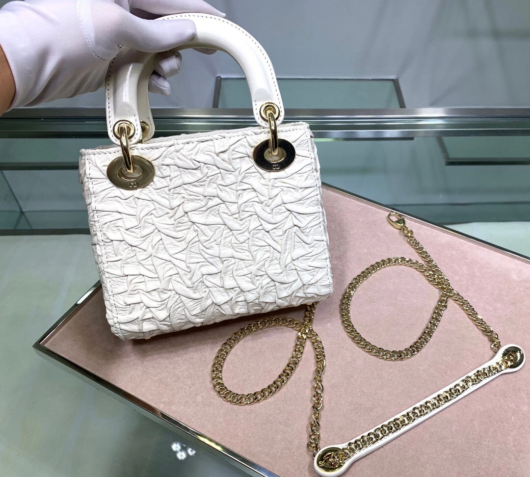 Lady counters quality item : 046Y063B0980I0721