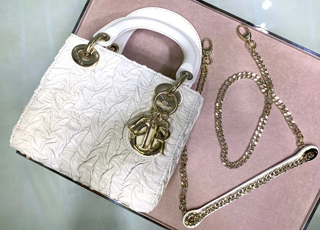 Lady counters quality item : 046Y063B0980I0721