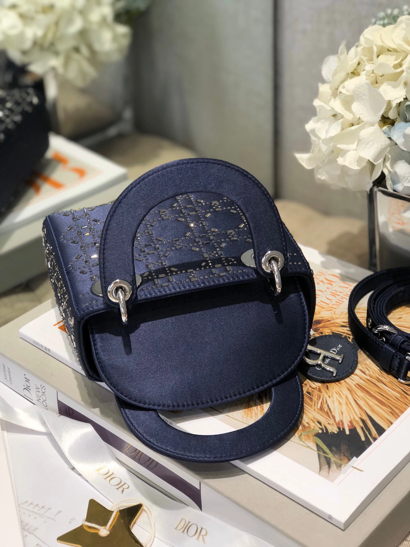 Lady mini ，counters quality item : 046Y063B0700I0433