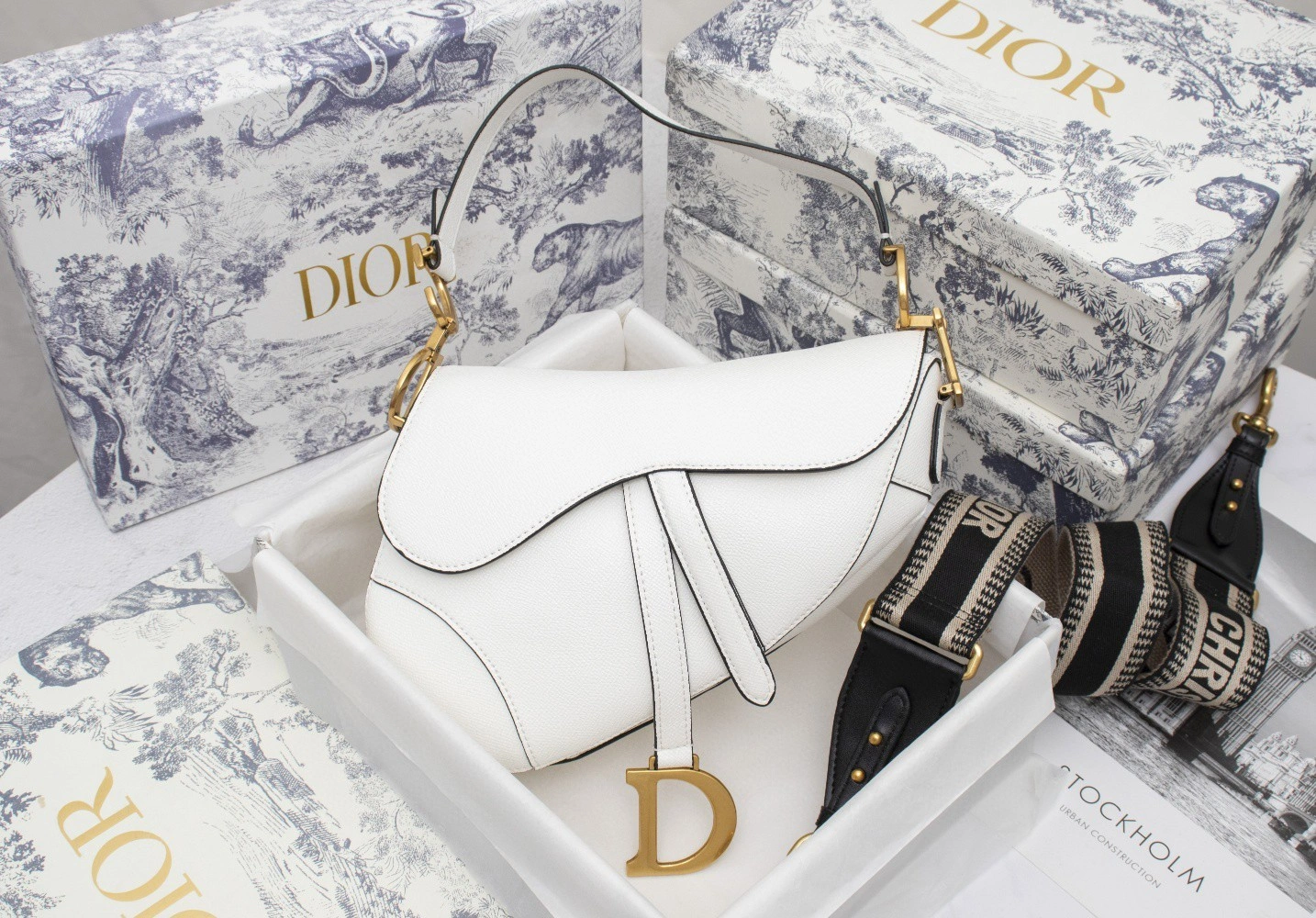 M0447 saddle item : BT-B225C1860