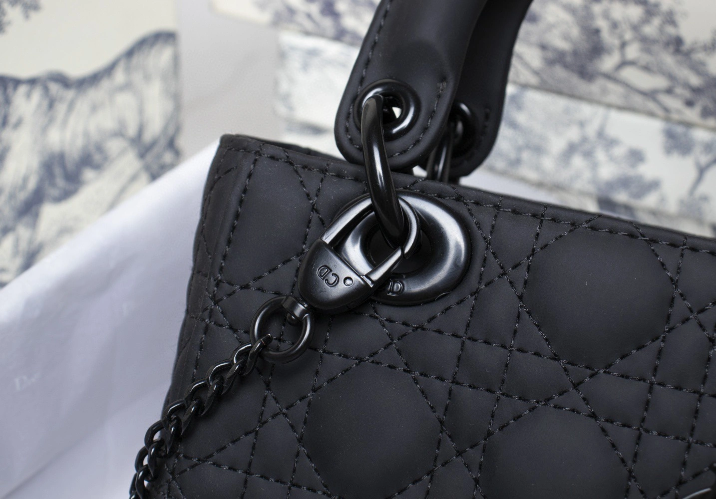 M0505SLOI Calfskin item : BT-B019C0422