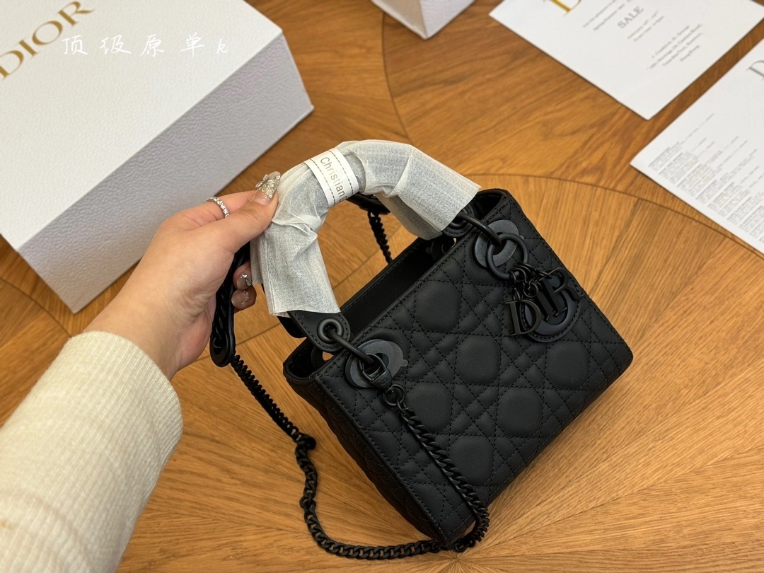 &M0505SLOI-M989 M0538SLOI_M989 Calfskin item:DT-B264C2774