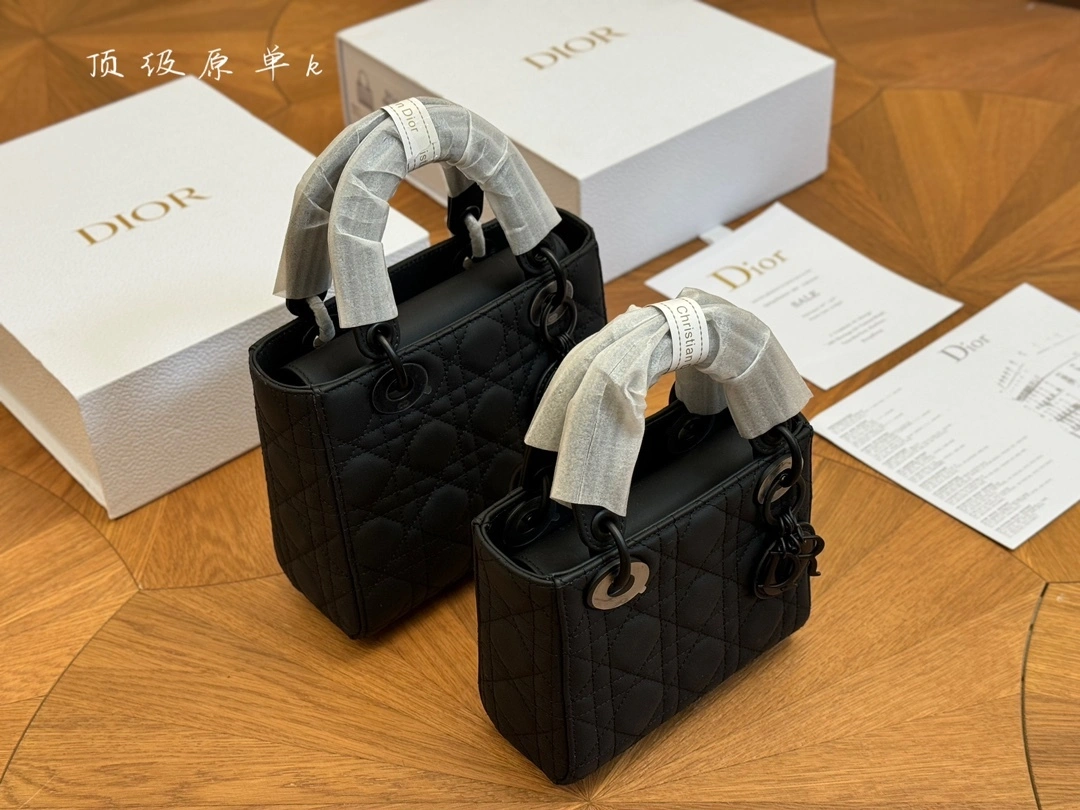&M0505SLOI-M989 M0538SLOI_M989 Calfskin item:DT-B264C2774