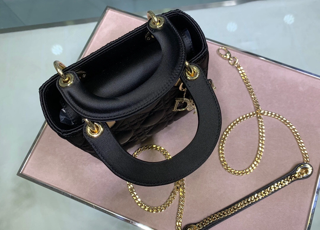 M0505，counters quality item : 046Y077B0000H1901