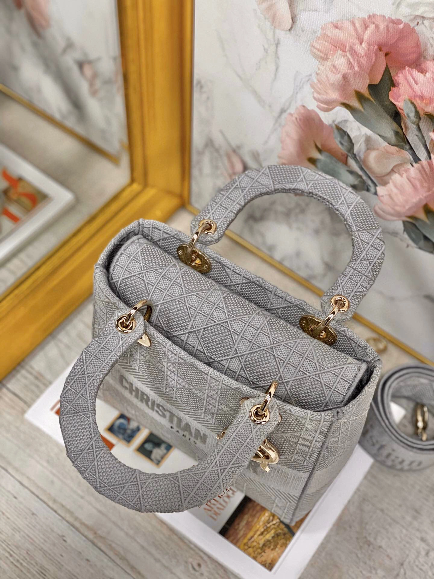 M0565 counters quality item : 046Y007B0000H1719