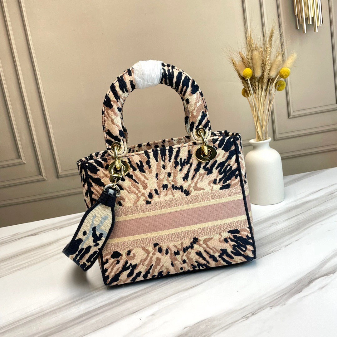 M0565OJAI-M884 Lady D-Lite item : BT-B225D0734W
