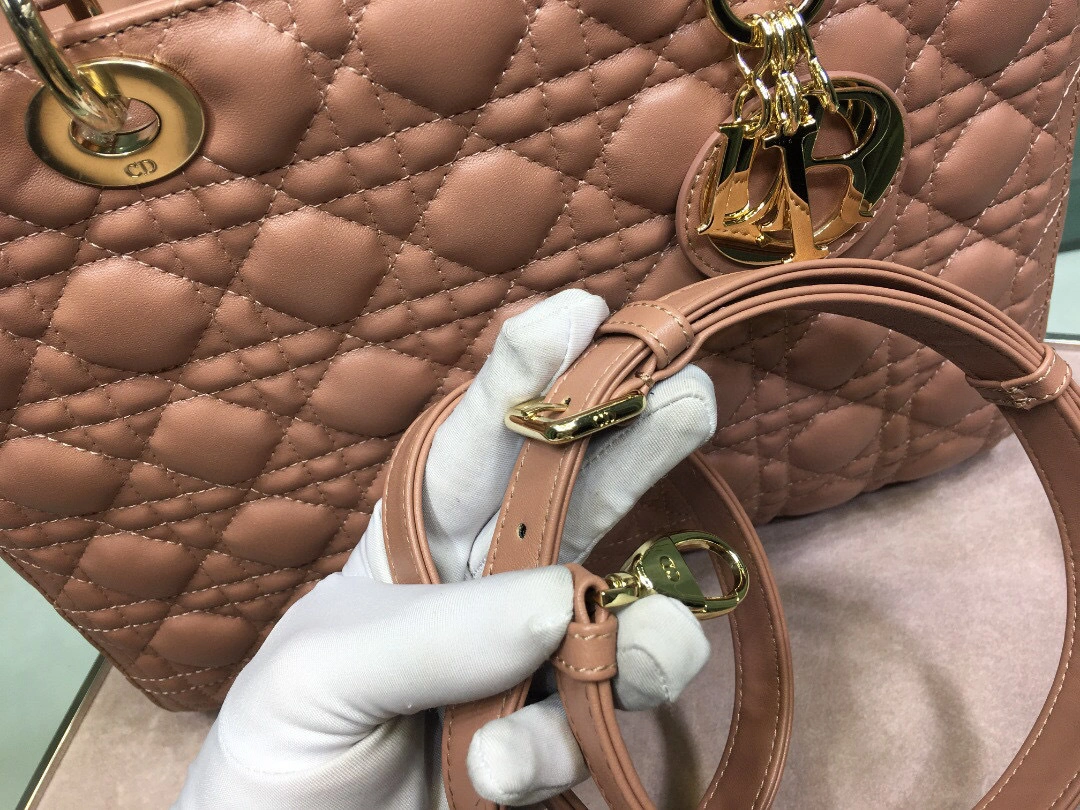 M0566，counters quality item : 046Y063B0000H1909