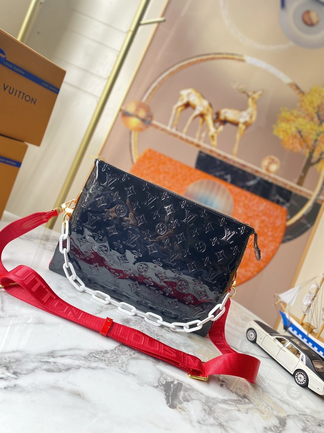 M20369 Monogram item : BT-B225D0819W