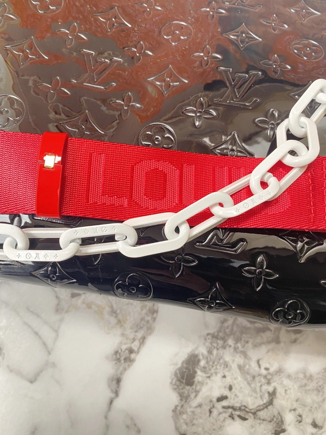 M20369 Monogram item : BT-B225D0819W