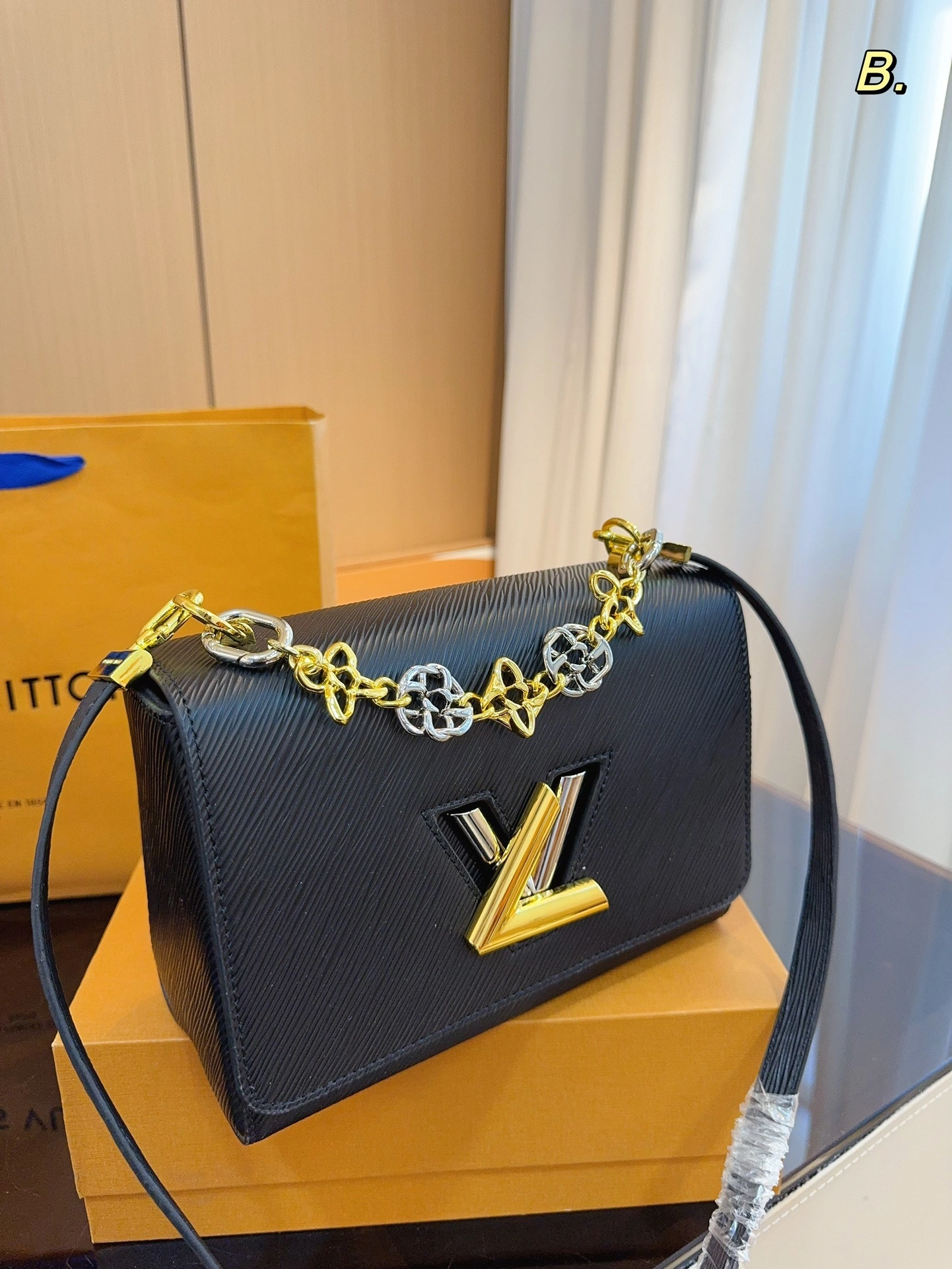 M22773 item:DT-BA0217