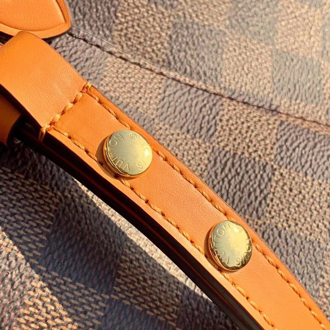M40213， item : 046G116B0480G2818