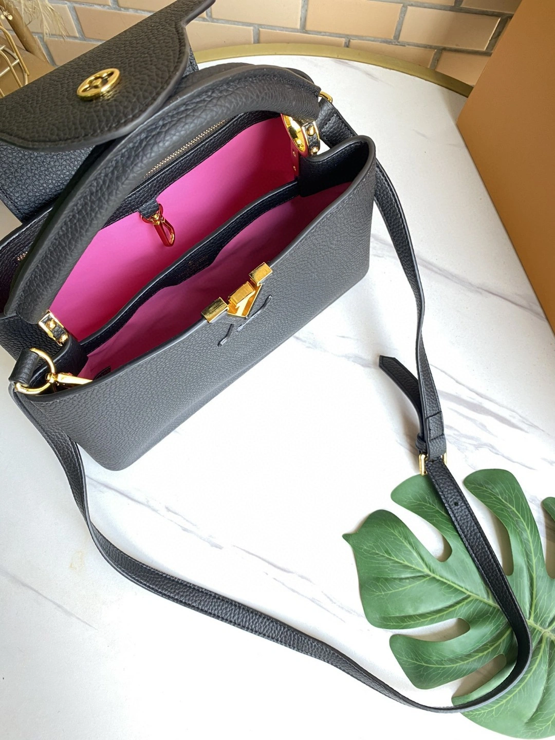 M42259 CAPUCINES item : AT-B225L0340L