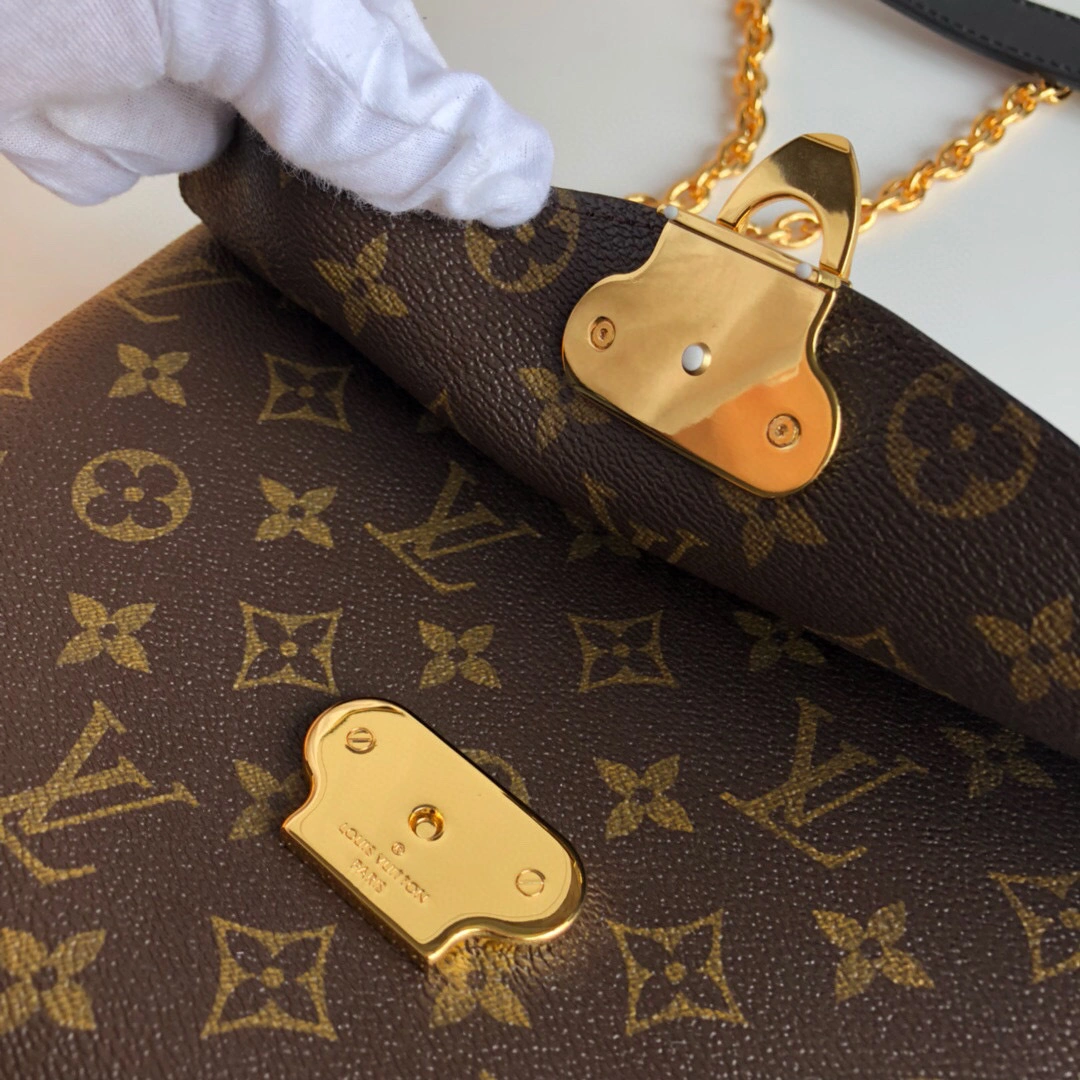 M43713 item : 046G116B0470G0327