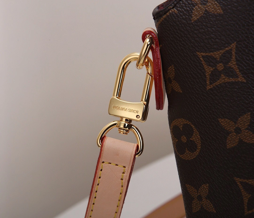 M44543 Rivoli BB item : AT-B225L0322L