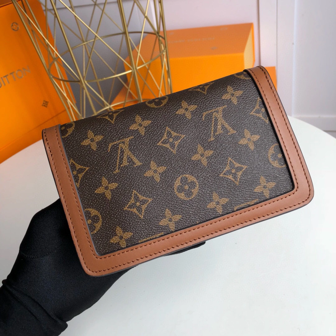 M44586 item : 046Y116B0620G0513