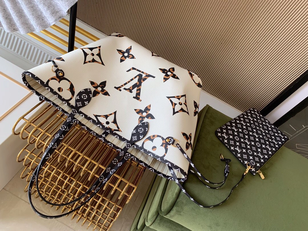 M44716 item : 046Y180B0500G0522