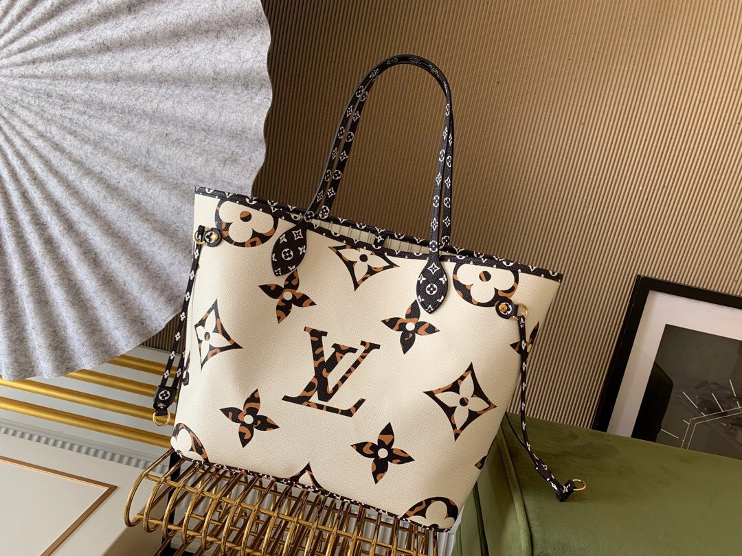 M44716 item : 046Y180B0500G0522