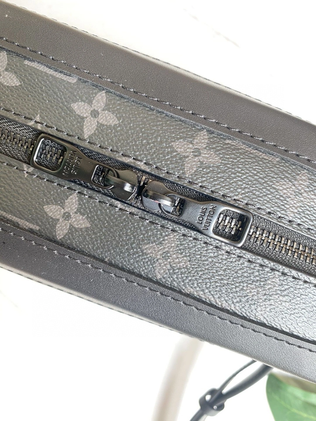 M44730 Virgil Abho item : AT-B225L0462L