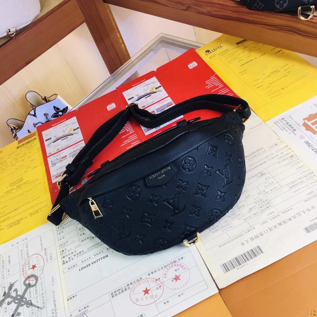 M44812 BUMBAG item : AT-B225L0122L