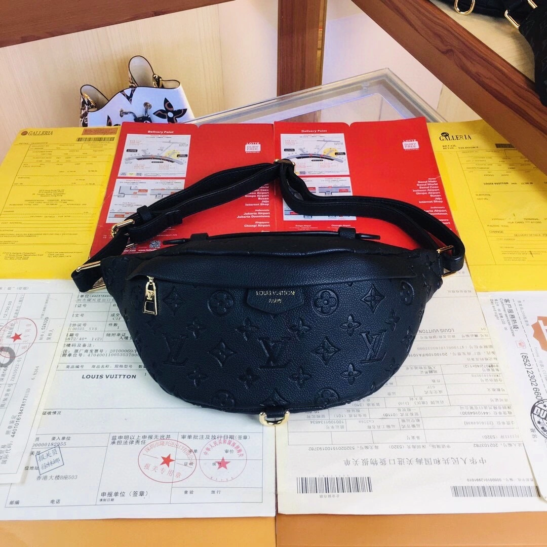 M44812 BUMBAG item : AT-B225L0122L