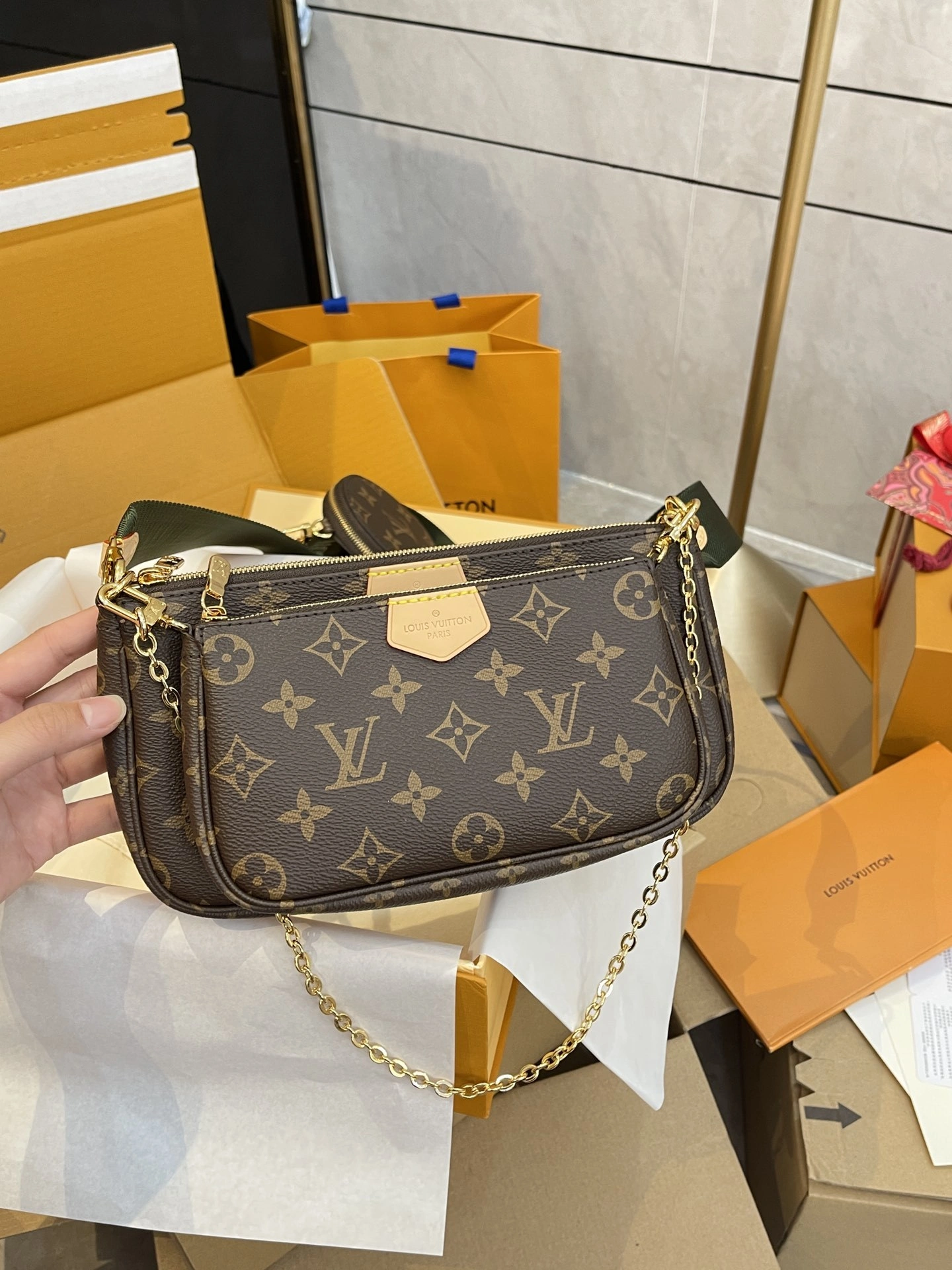 M44813 item:DT-B264A0104