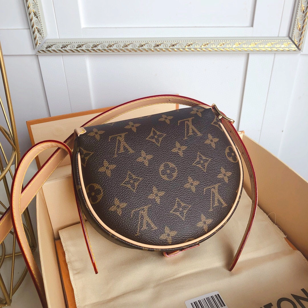 M44860， item : 046G116B0420G2807