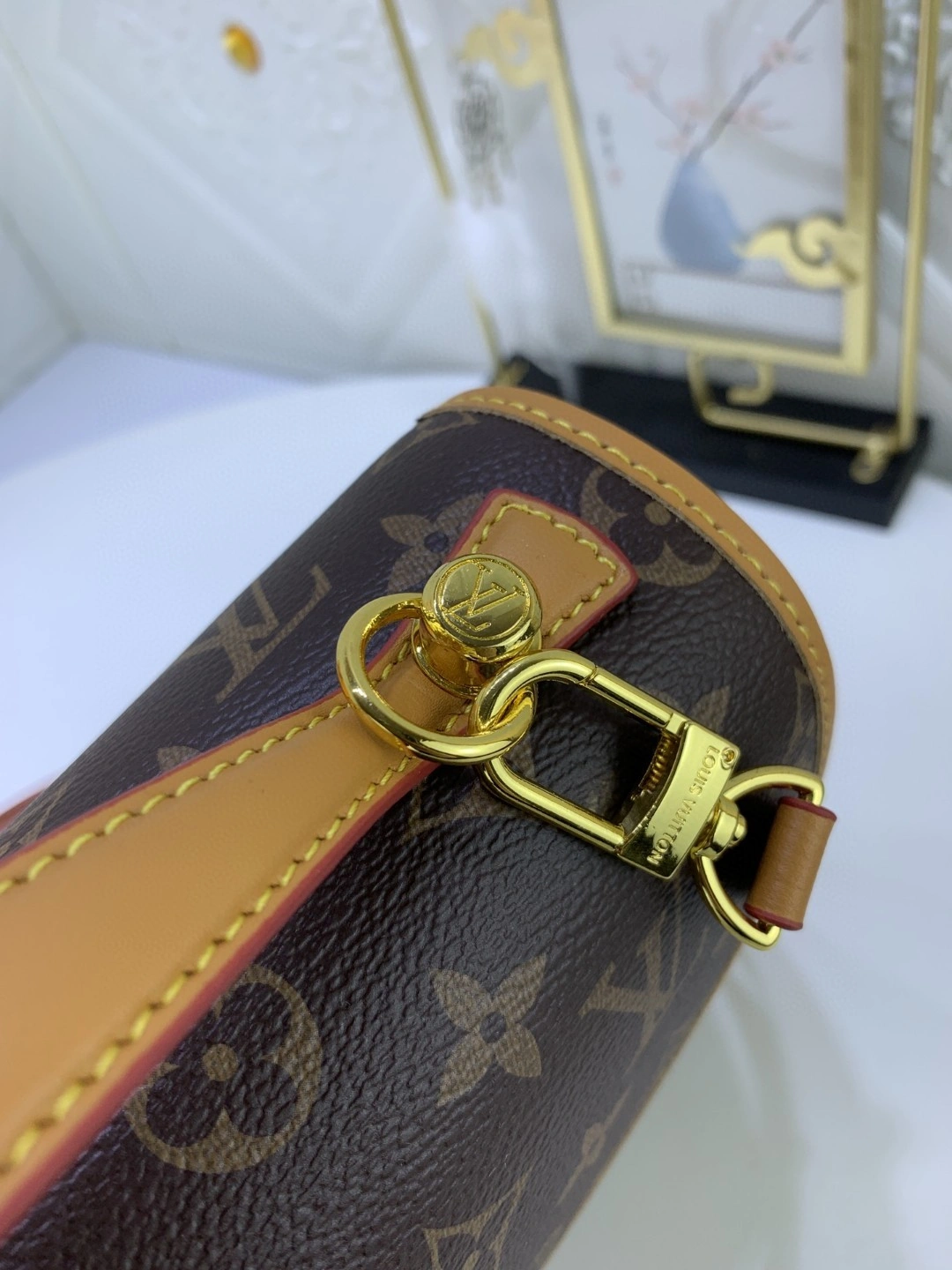 M44919 cowhide item : AT-B225L0107L