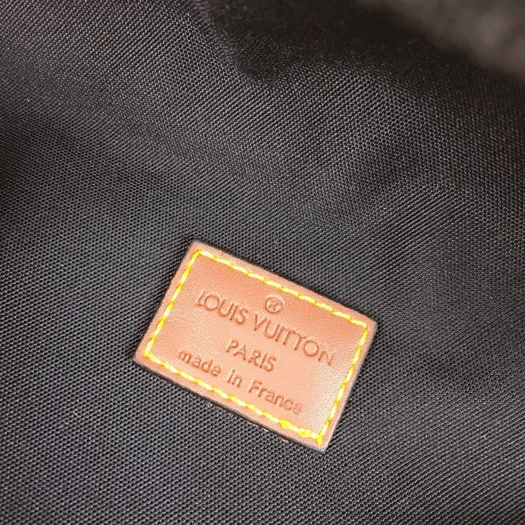 &M45220 Calfskin DISCOVERY item : AT-B225L0439L
