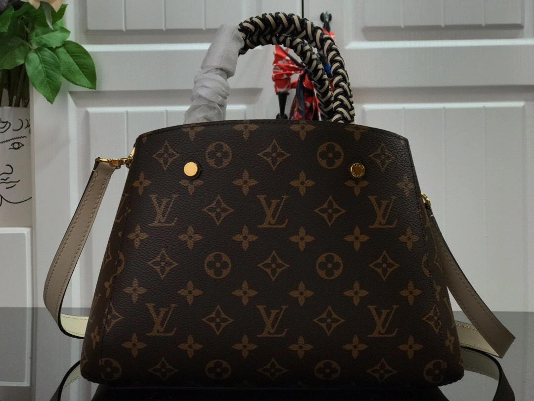 M45311 item : 046Y063B0700G0638