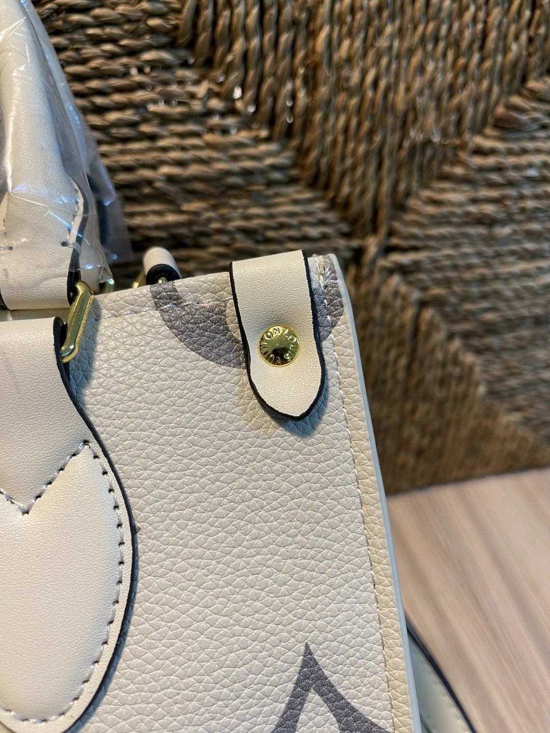 M45654 cowhide ONTHEGO item : AT-B225K3003L