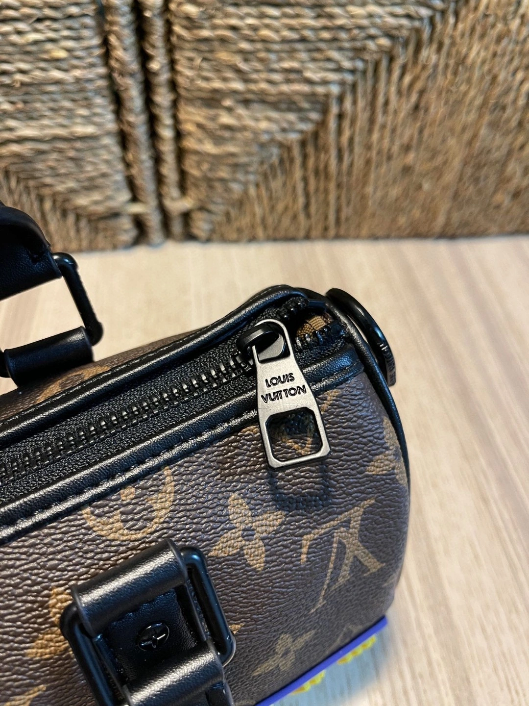 M45788 KEEPALL XS item : AT-B225K3014L