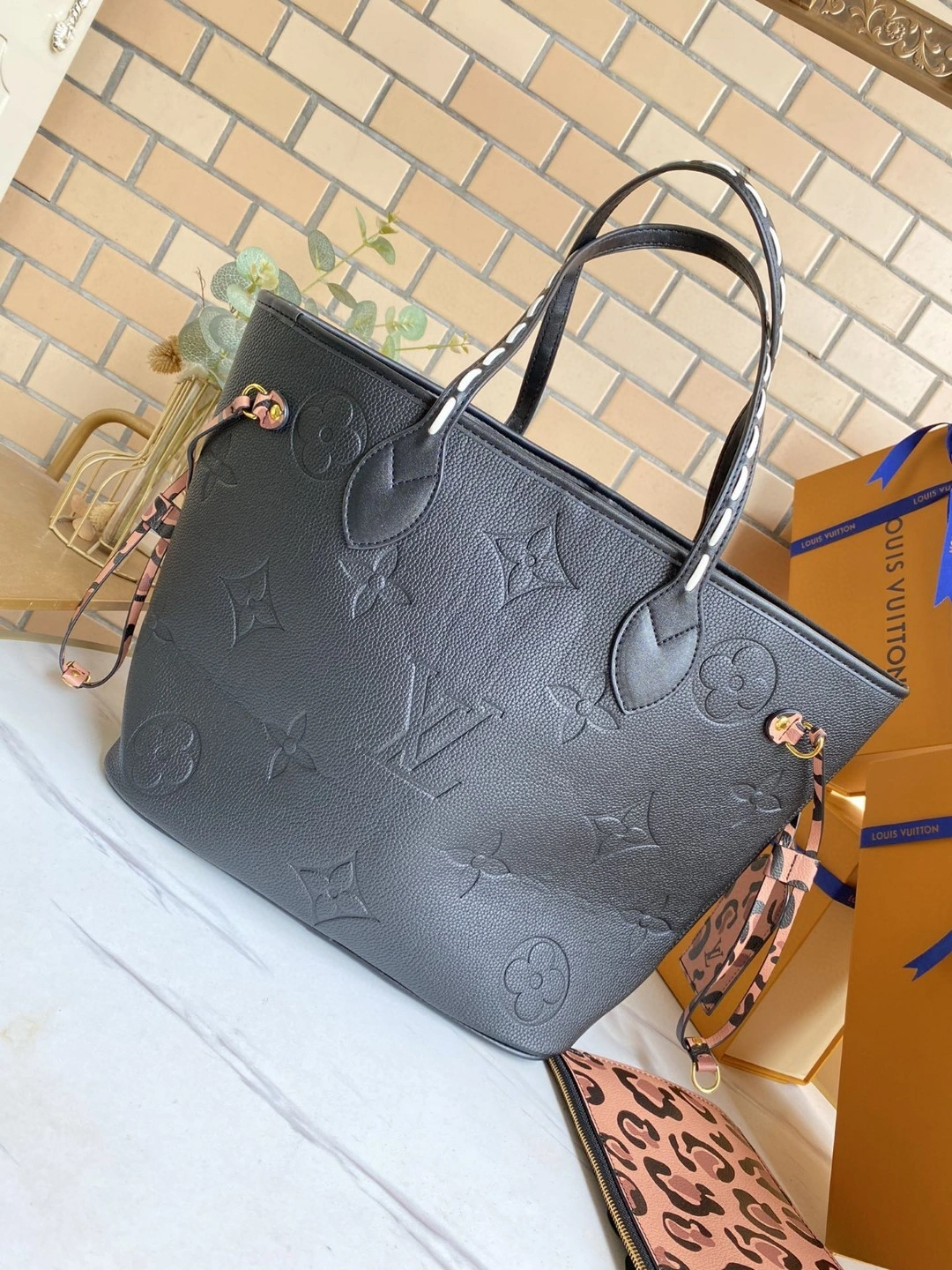 M45856 NEVERFULL item : AT-B225L0430L