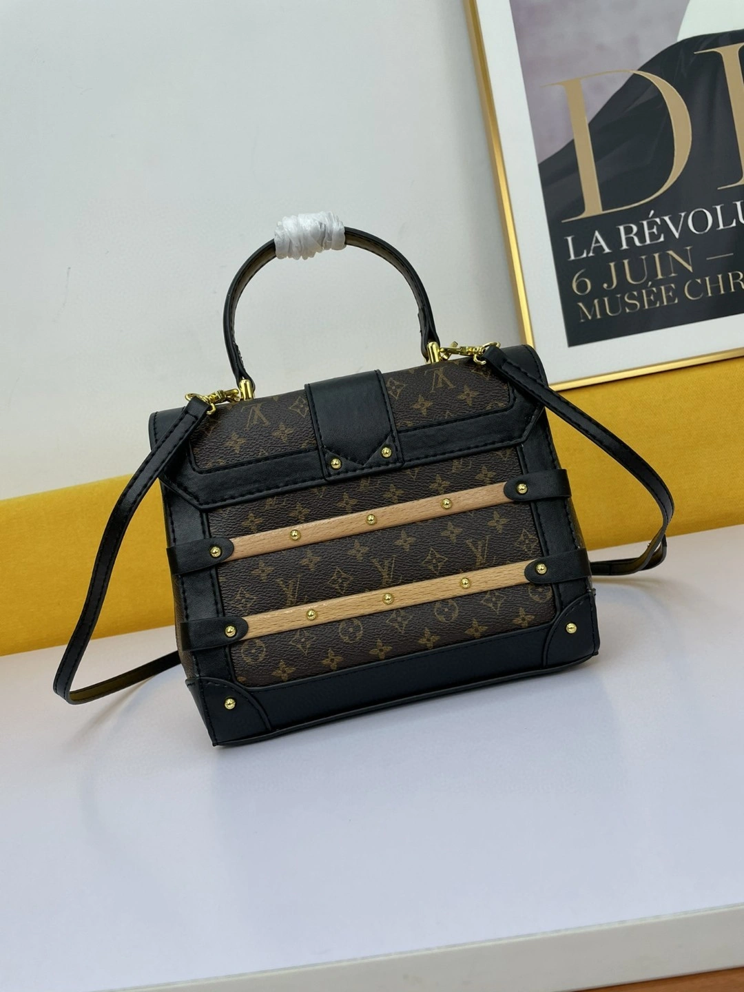 M45908 Trianon item : AT-B225K3024L