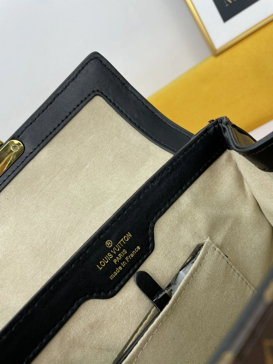 M45908 Trianon item : AT-B225K3024L