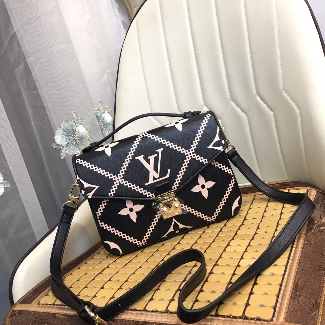 M46028 Pochette Metis item : BT-B225D0832W