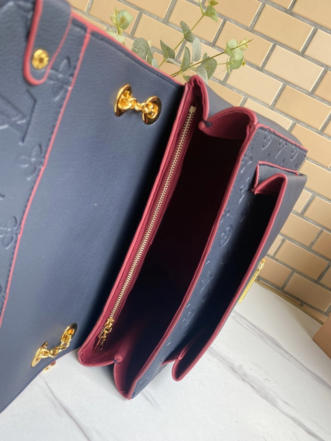 M52271 cowhide Vavin item : AT-B225L0123L