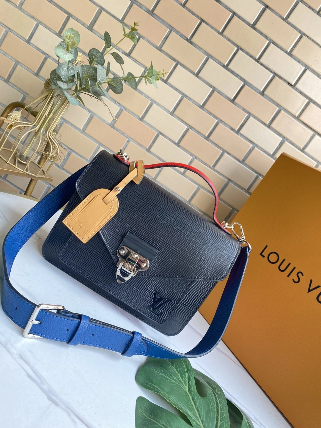 M55403 Neo Monceau item : AT-B225L0304L