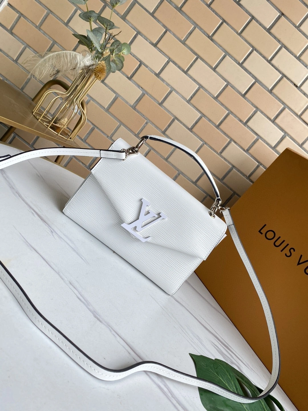 M55978 POCHETTE GRENELLE item : AT-B225L0329L