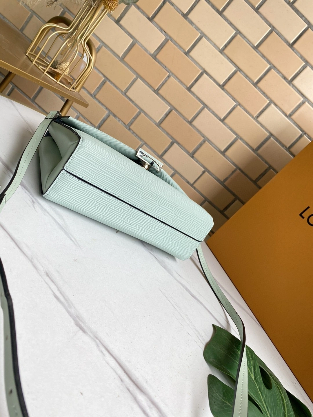 M55981 POCHETTE GRENELLE item : AT-B225L0328L