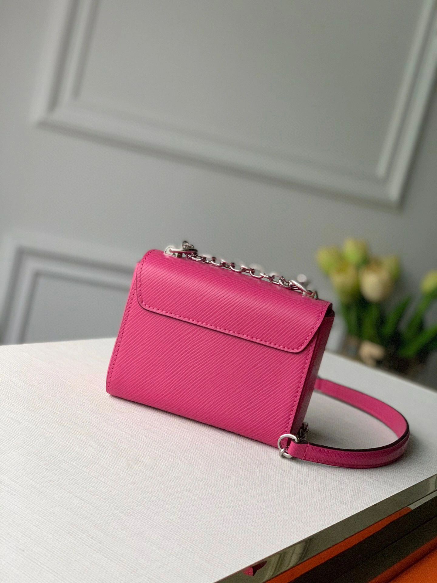 M56120 item : 046G106B0540G2838