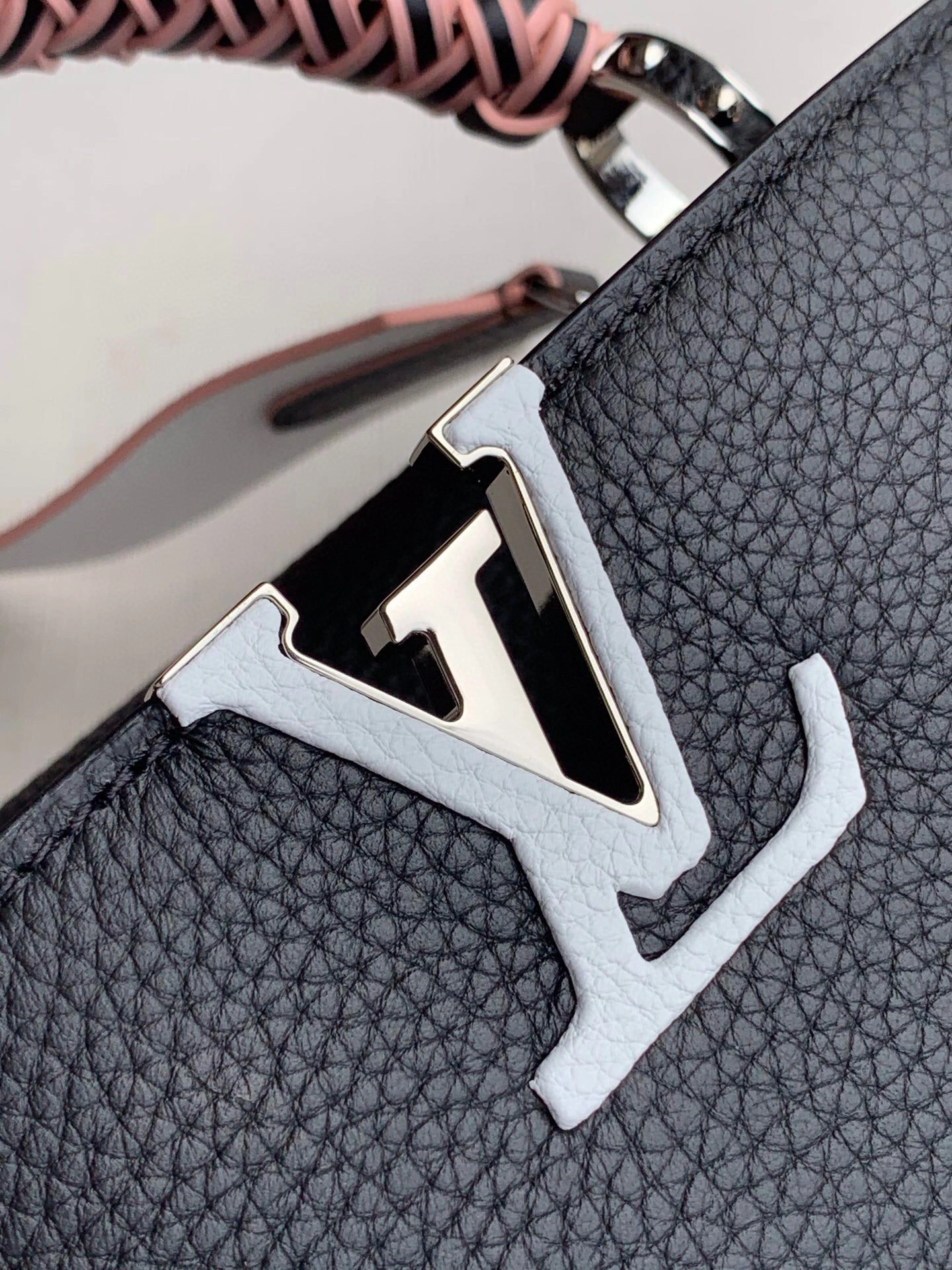 M56408 item : 046Y180B1150G0634