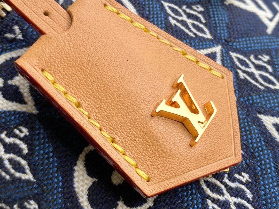 M57403 Vanity item : AT-B225L0341L
