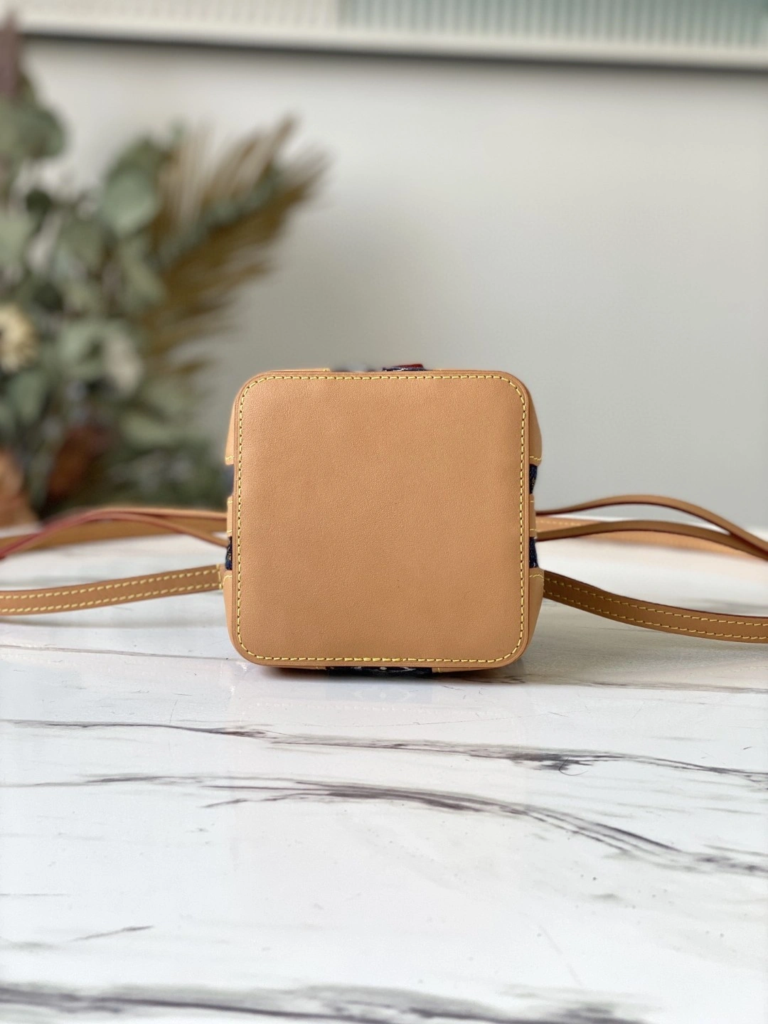 M57447 Noé Purse item : AT-B225L0302L