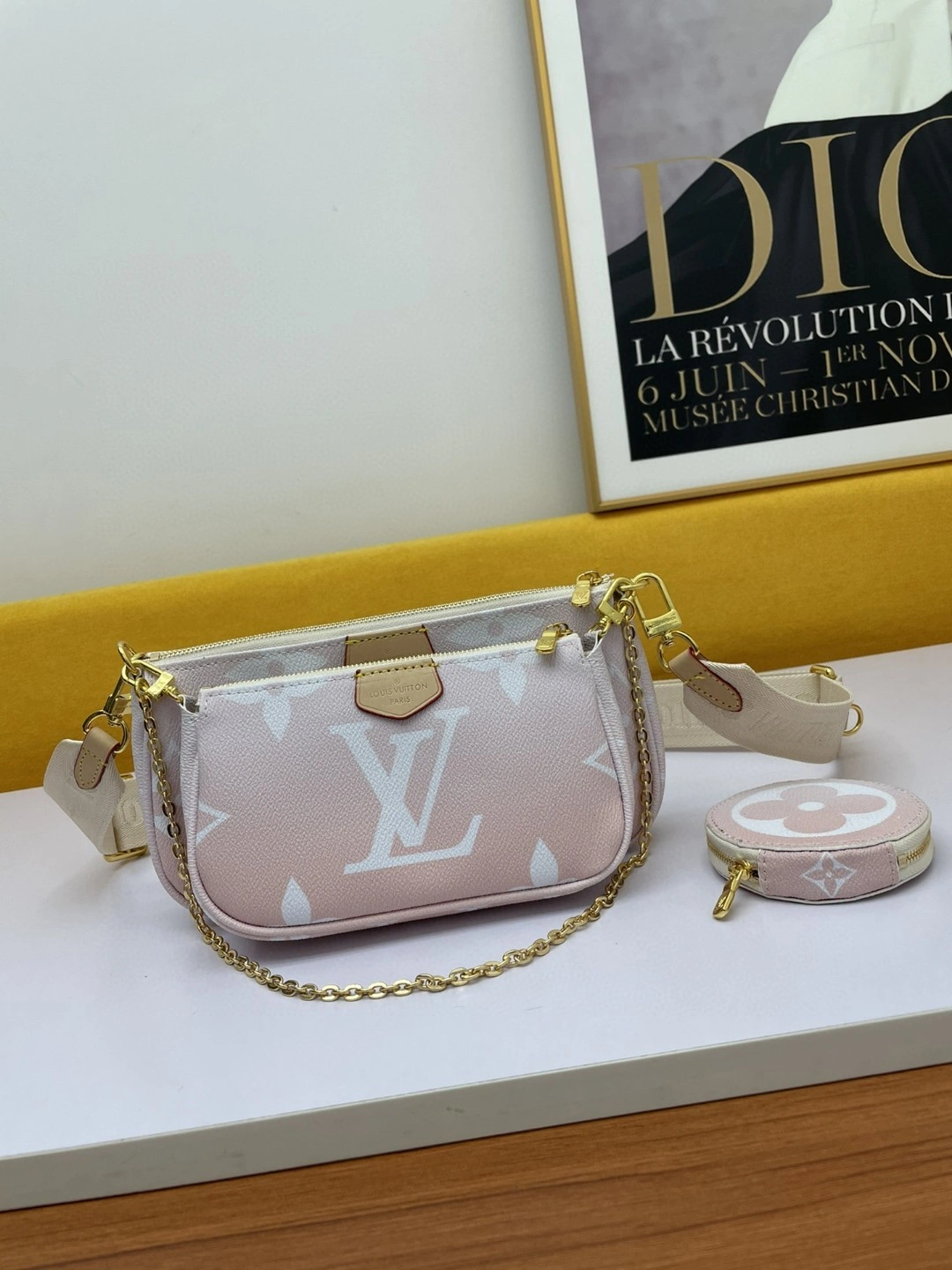 M57634 Pochette Accessoires item : AT-B225L0319L