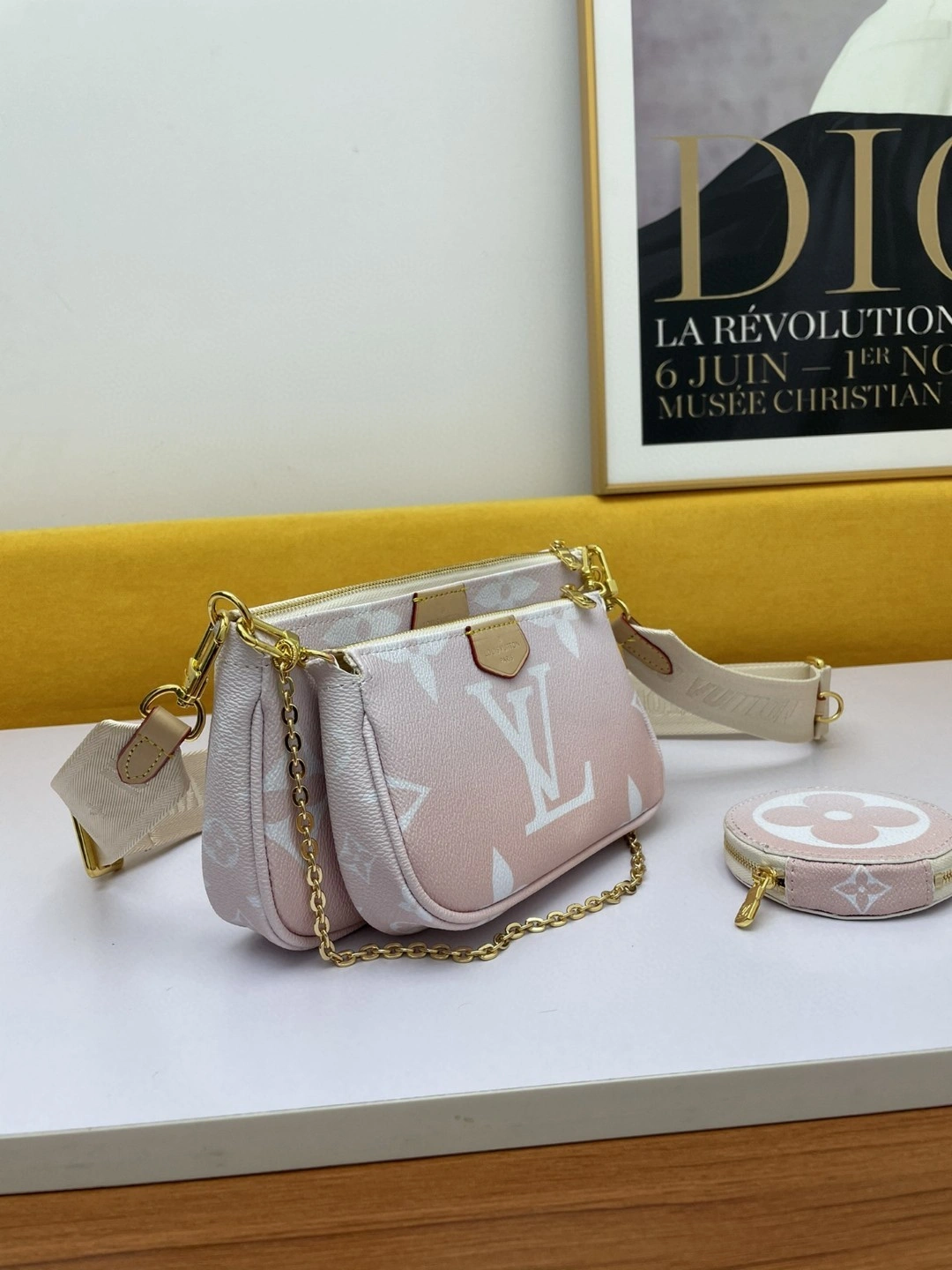 M57634 Pochette Accessoires item : AT-B225L0319L
