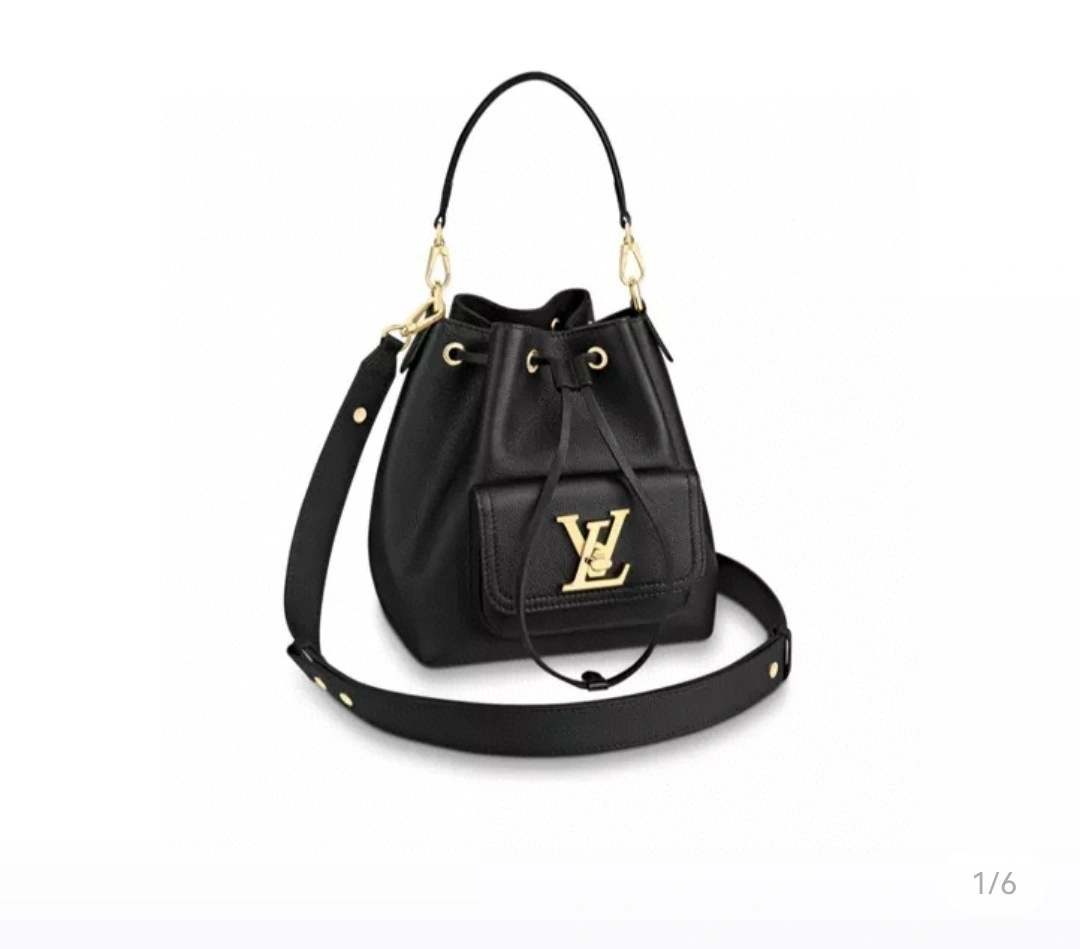 M57687 Calfskin LOCKME BUCKET item : AT-B225L0411L